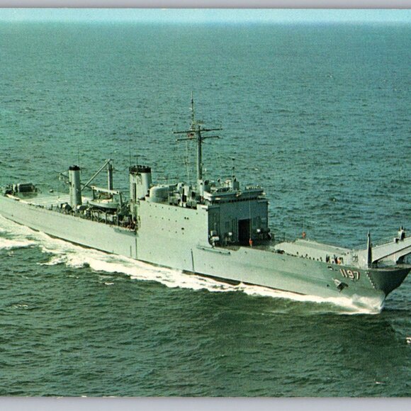 Postcard  Unposted Warships [Assorted] Lot of 8 Historic Collection #1174 - Picture 5 of 16